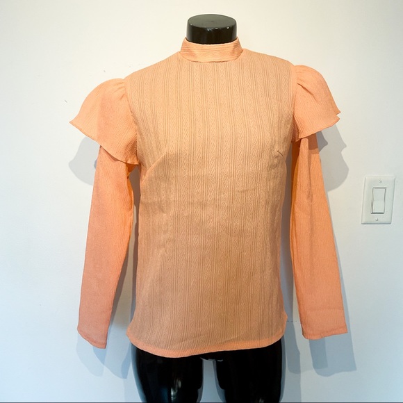 VINTAGE 60s Coral Ruffled Sleeve Blouse - Picture 10 of 11